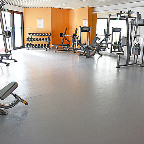 谈谈健身房里铺设悬浮拼装地板好处是什么?